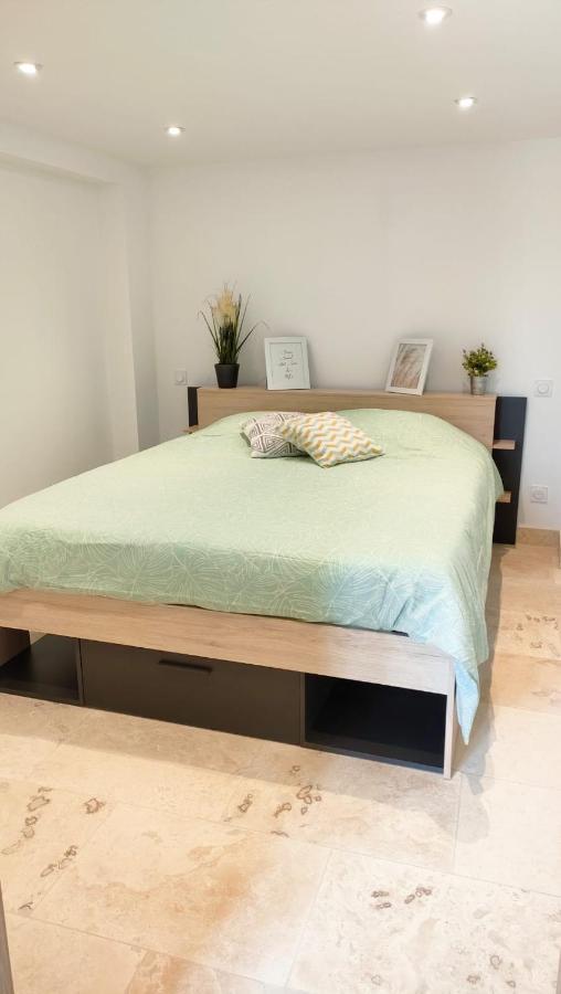 Appartement Dans Mas Provencal アルル エクステリア 写真